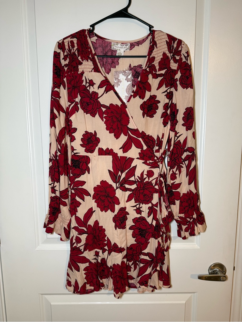 Band of Gypsies Beige Wrap Dress with Red Floral Print